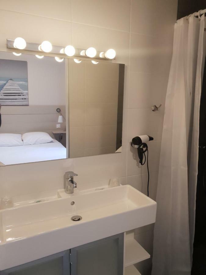 Hotel Cote Et Lac Biscarrosse Eksteriør bilde